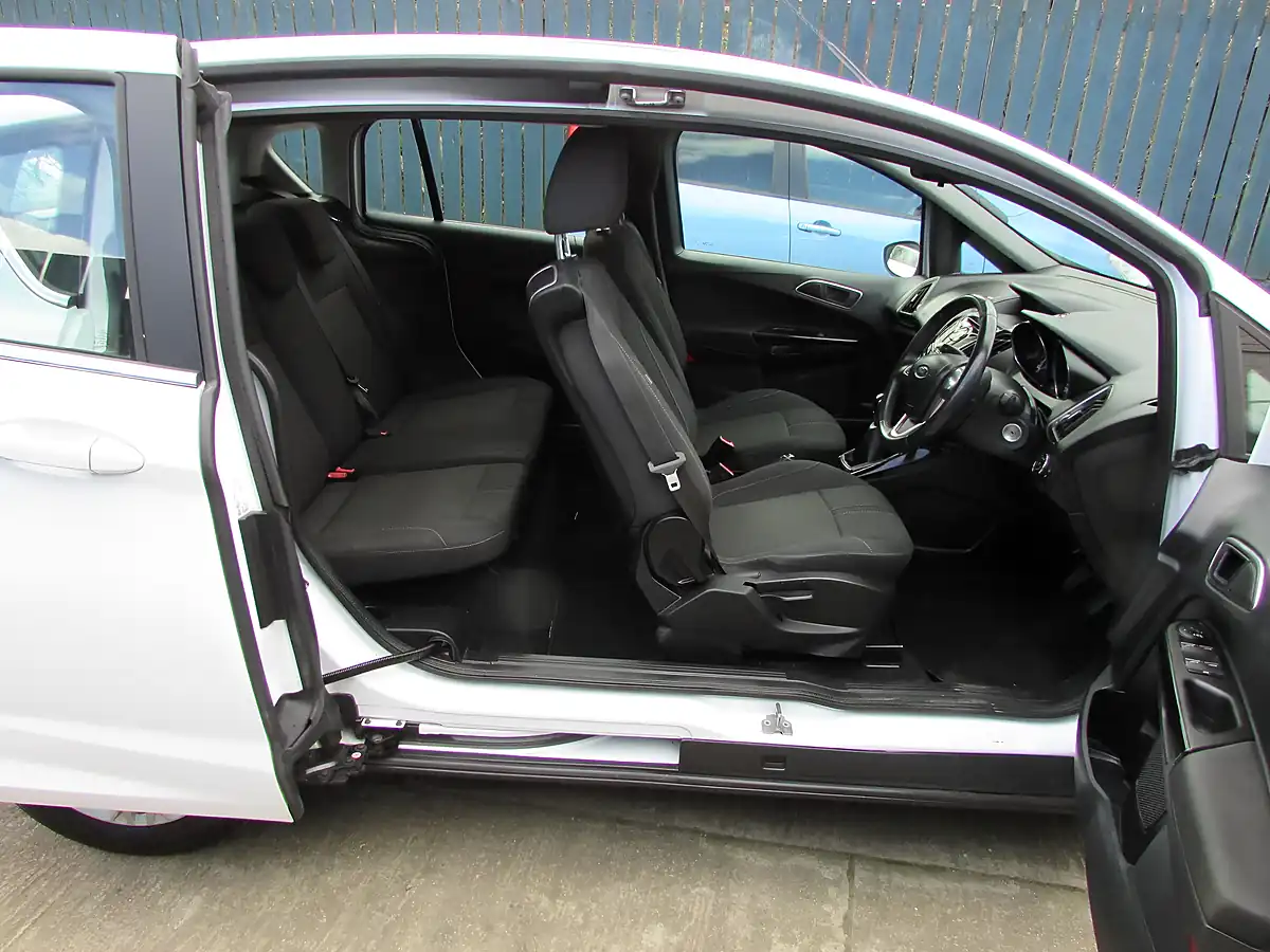 Used 2016 Ford B-Max Zetec White - Interior and Exterior details 10