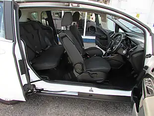 Used 2016 Ford B-Max Zetec White - Interior and Exterior details 17