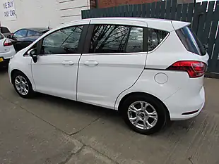 Used 2016 Ford B-Max Zetec White - Interior and Exterior details 8