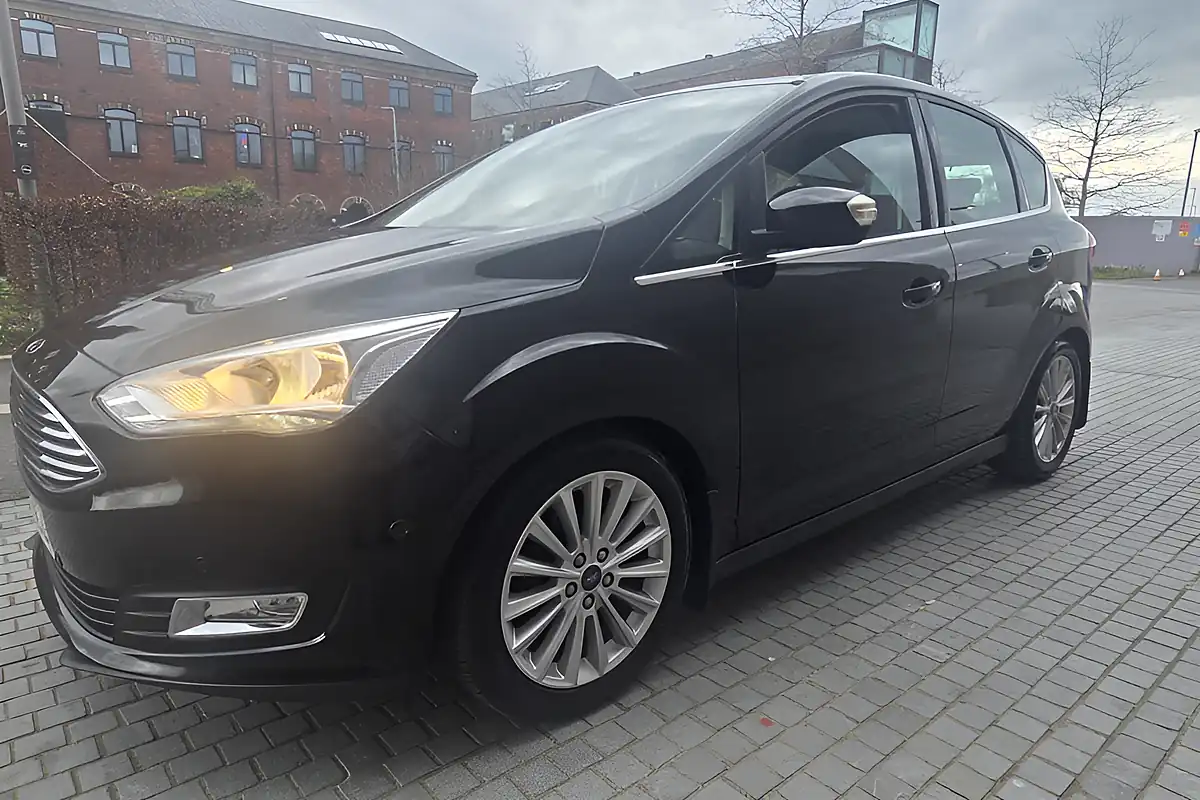 Used 2016 Ford C-Max Titanium Black - Interior and Exterior details 4