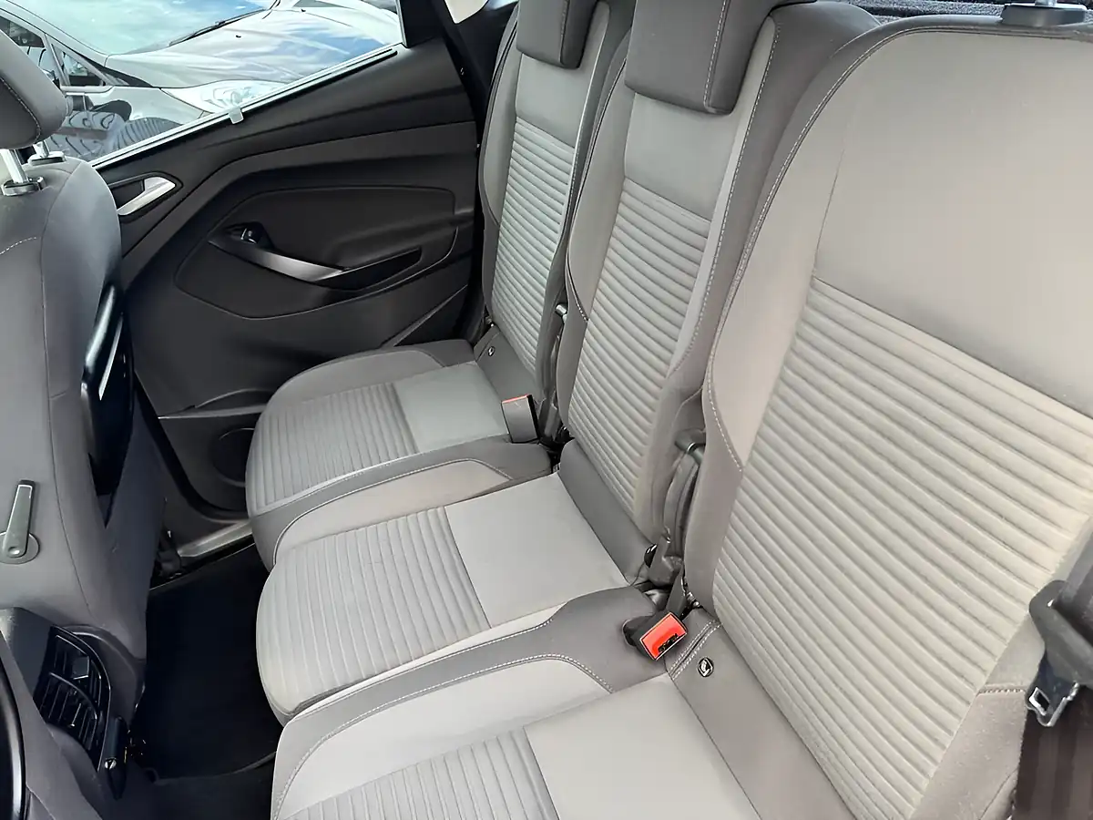 Used 2016 Ford C-Max Titanium Blue - Interior and Exterior details 15