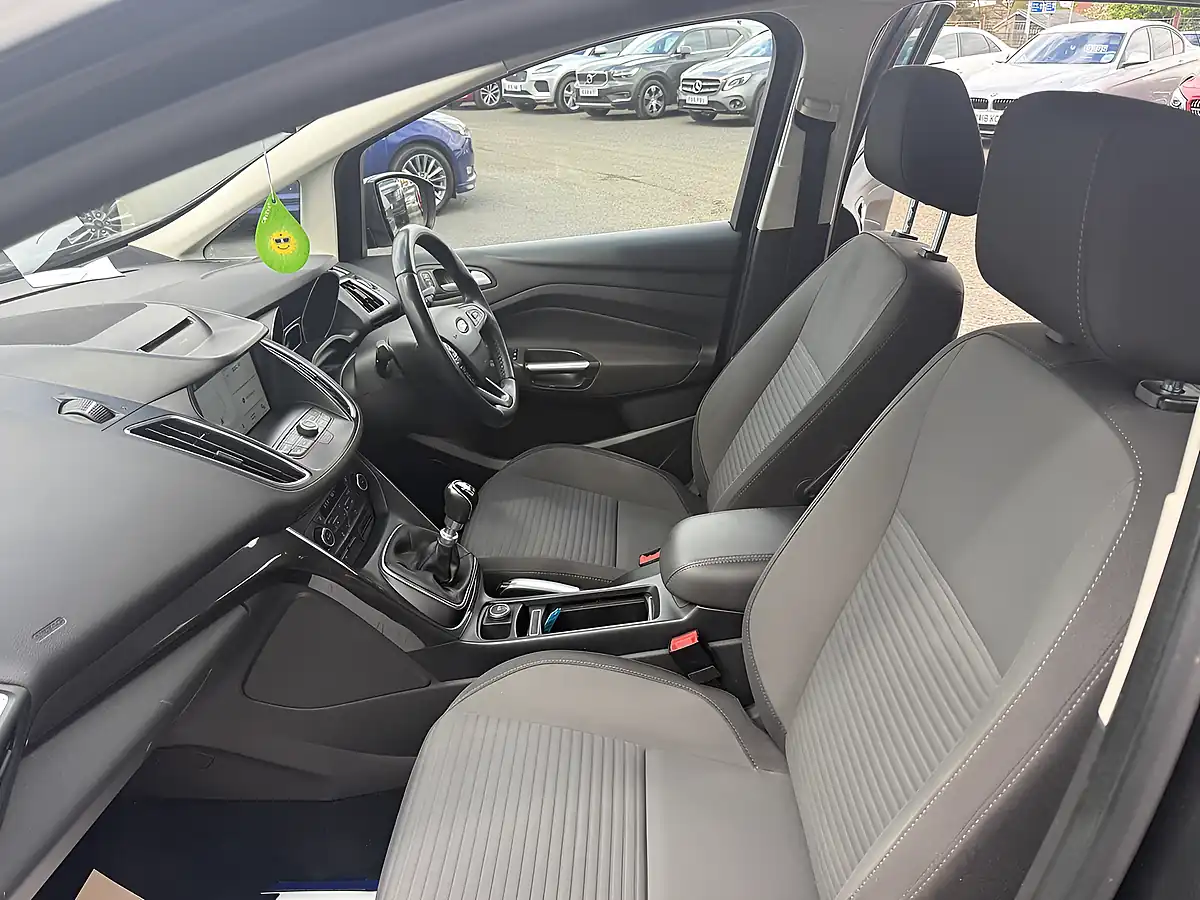 Used 2016 Ford C-Max Titanium Grey - Interior and Exterior details 7