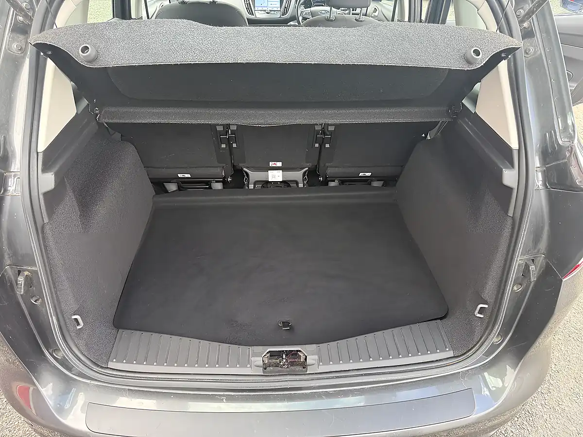 Used 2016 Ford C-Max Titanium Grey - Interior and Exterior details 13