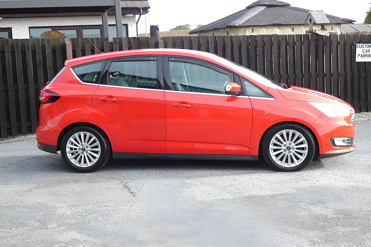 Used 2016 Ford C-Max Titanium Red - Interior and Exterior details 2