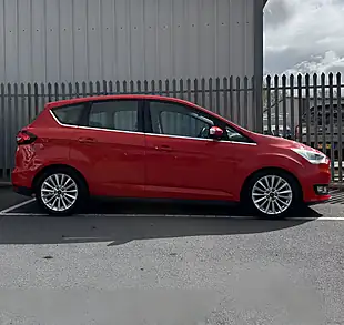 Used 2016 Ford C-Max Titanium Red - Interior and Exterior details 7