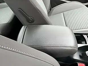 Used 2016 Ford C-Max Titanium White - Interior and Exterior details 16