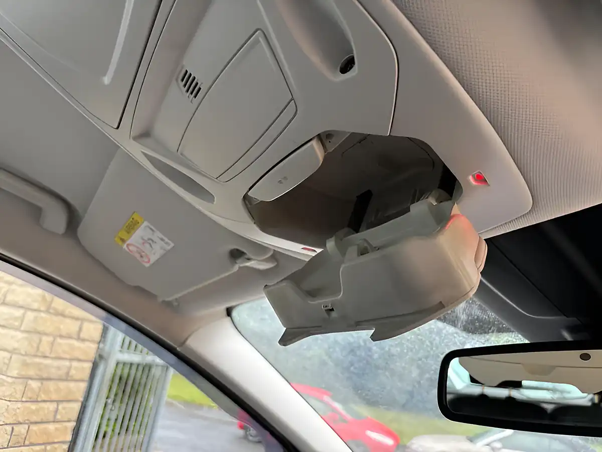 Used 2016 Ford C-Max Titanium White - Interior and Exterior details 17