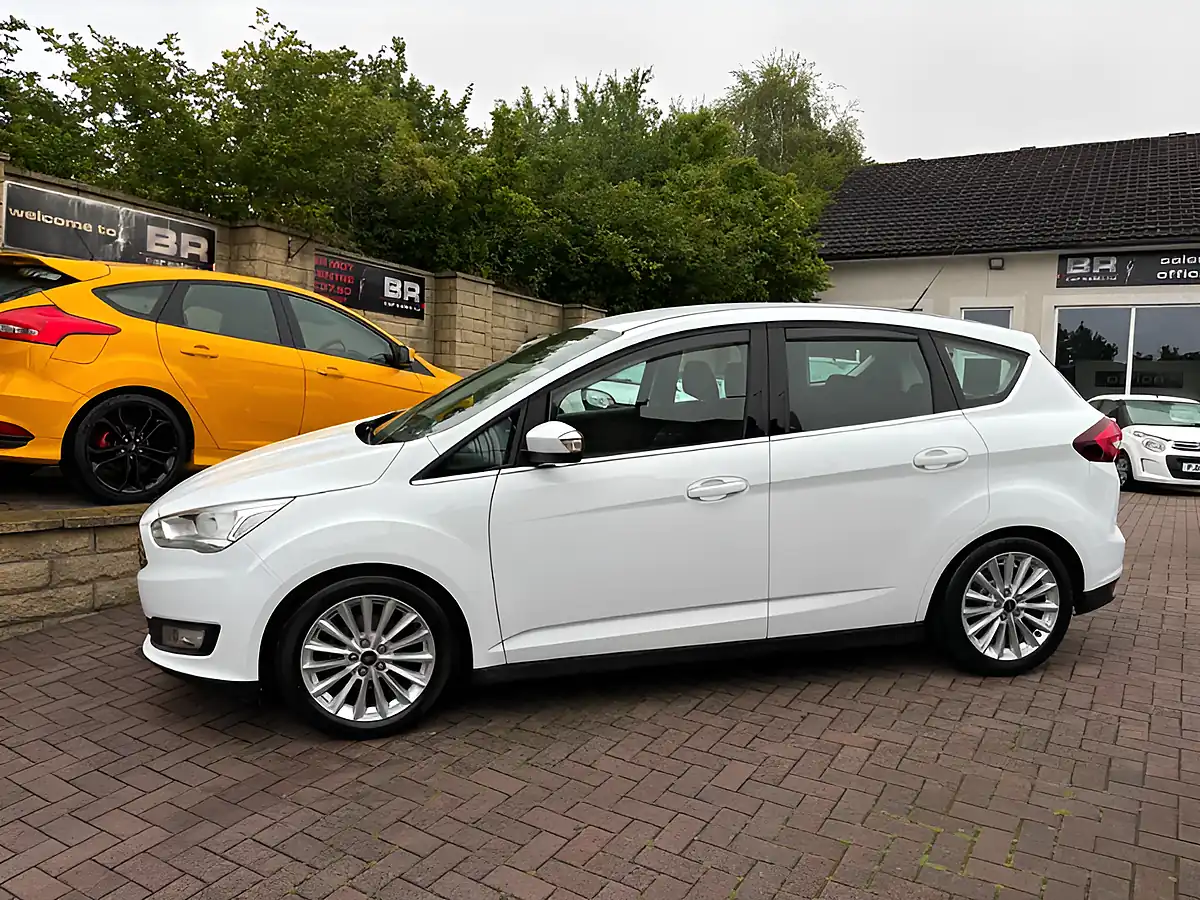 Used 2016 Ford C-Max Titanium White - Interior and Exterior details 5