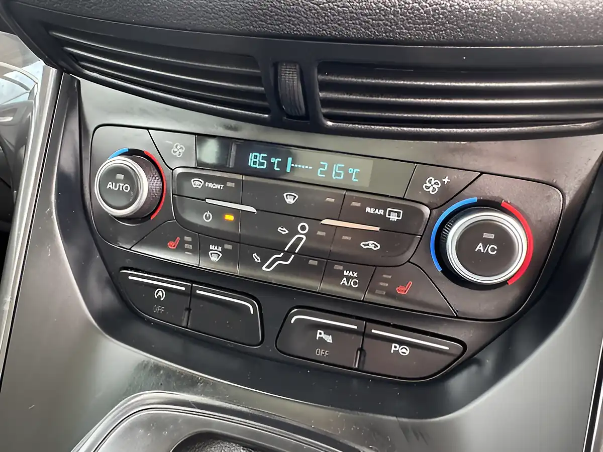Used 2016 Ford C-Max Titanium X Blue - Interior and Exterior details 19