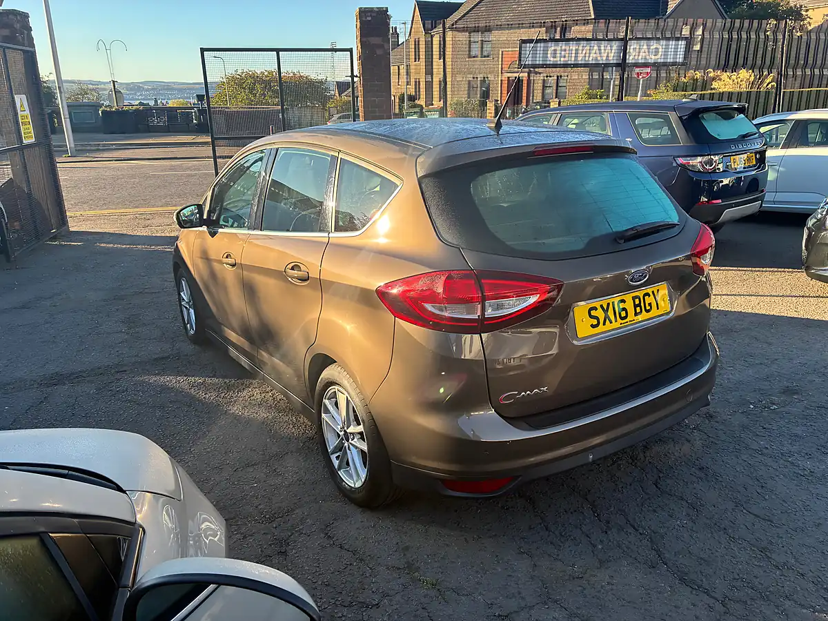 Used 2016 Ford C-Max Zetec Brown - Interior and Exterior details 5