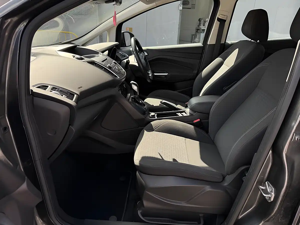 Used 2016 Ford C-Max Zetec Grey - Interior and Exterior details 11