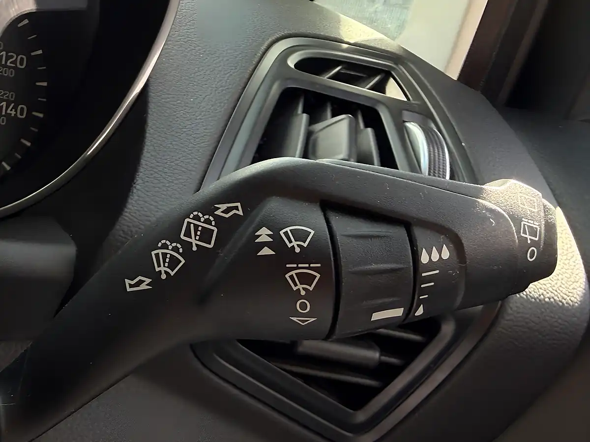 Used 2016 Ford C-Max Zetec Grey - Interior and Exterior details 15