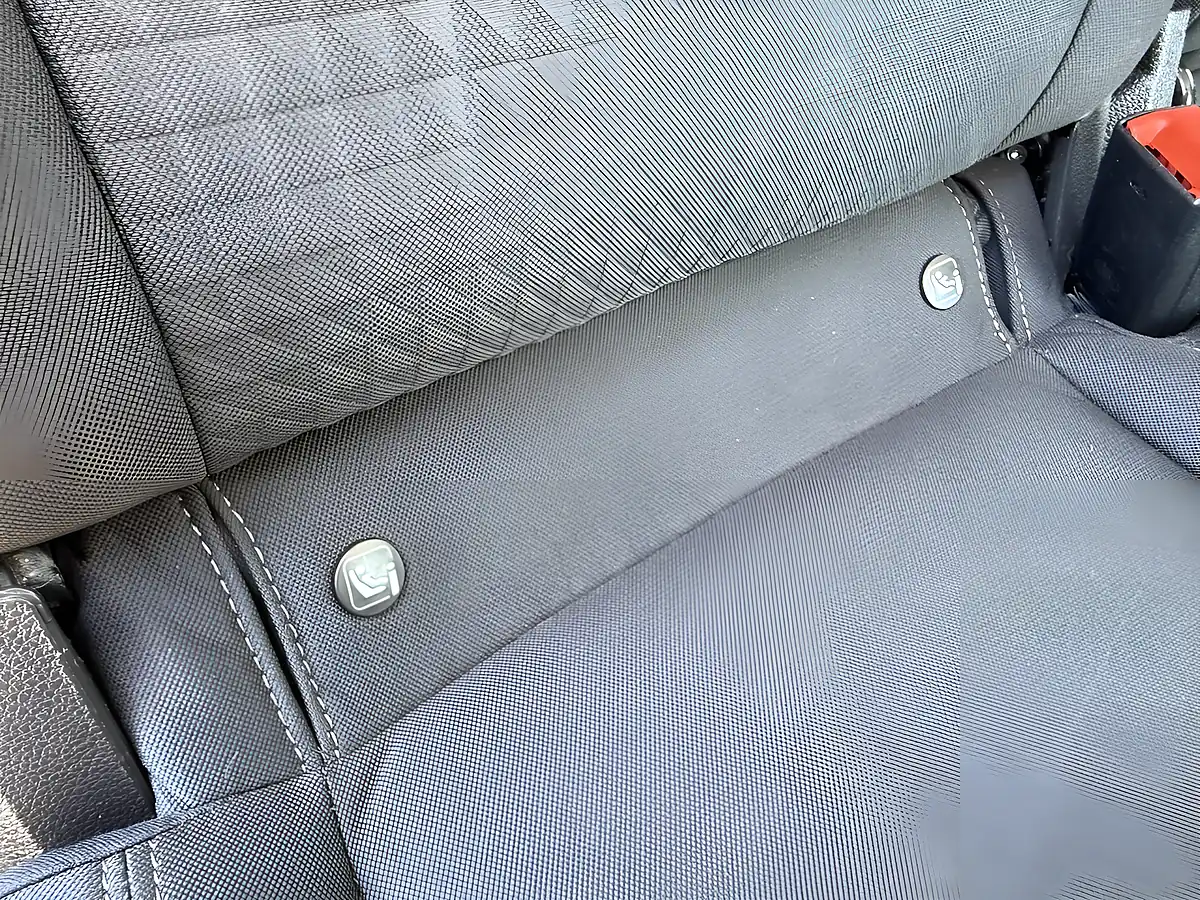 Used 2016 Ford C-Max Zetec Red - Interior and Exterior details 14