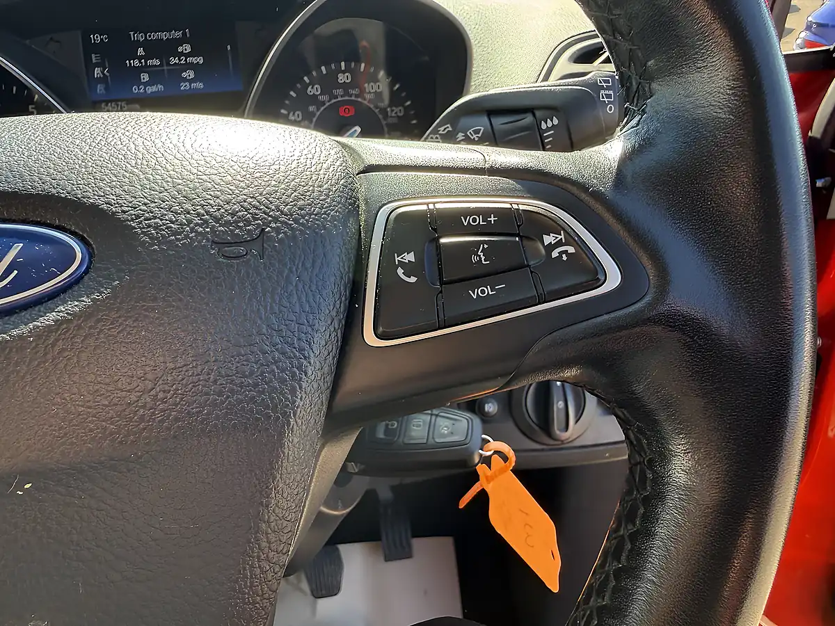 Used 2016 Ford C-Max Zetec Red - Interior and Exterior details 20