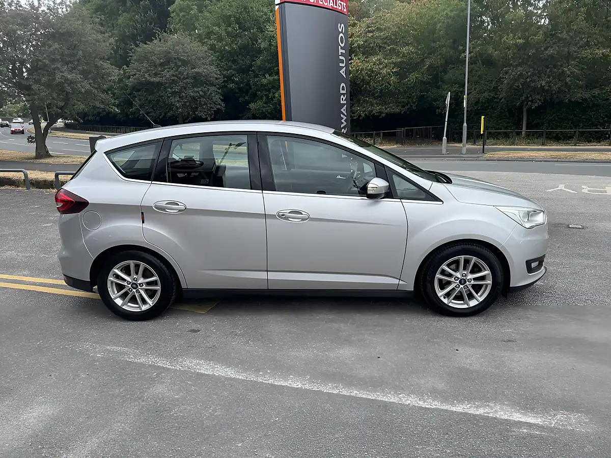 Used 2016 Ford C-Max Zetec Silver - Interior and Exterior details 3