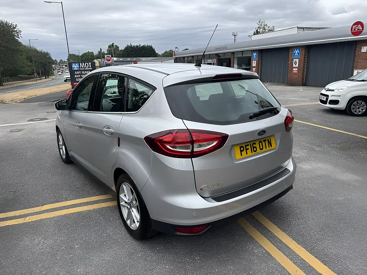 Used 2016 Ford C-Max Zetec Silver - Interior and Exterior details 5