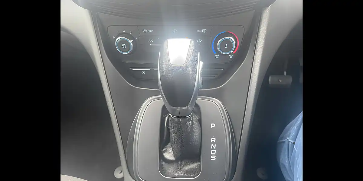 Used 2016 Ford C-Max Zetec White - Interior and Exterior details 19