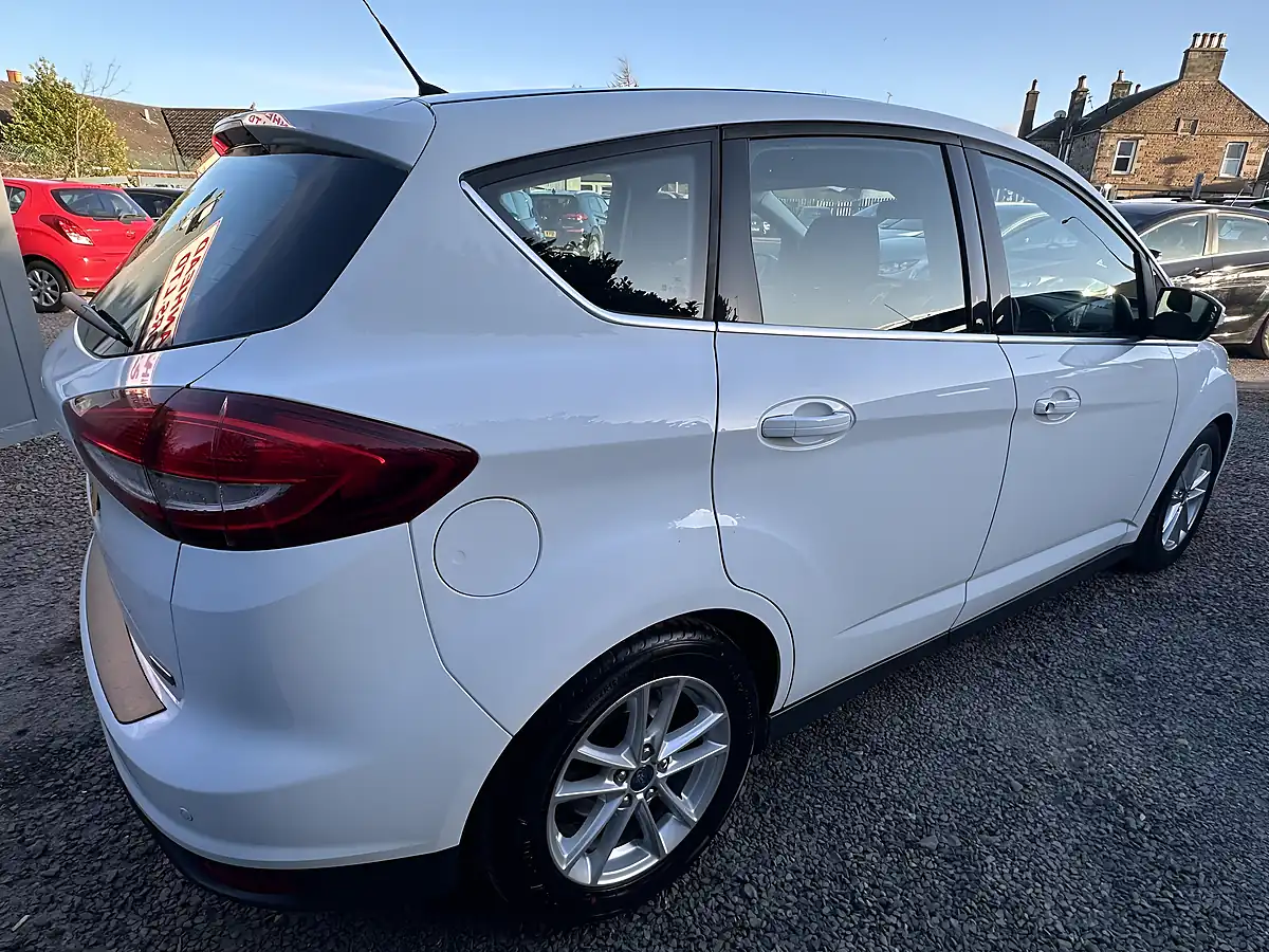 Used 2016 Ford C-Max Zetec White - Interior and Exterior details 14