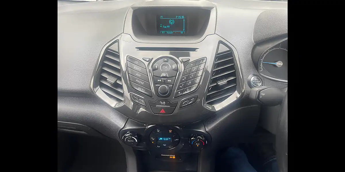 Used 2016 Ford Ecosport Titanium Black - Interior and Exterior details 15