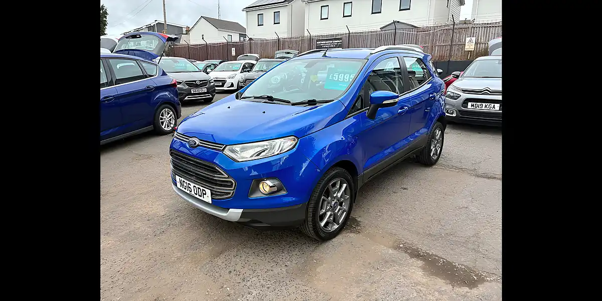 Used 2016 Ford Ecosport Titanium Blue - Interior and Exterior details 9