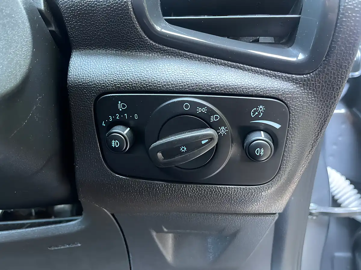 Used 2016 Ford Ecosport Titanium Grey - Interior and Exterior details 17