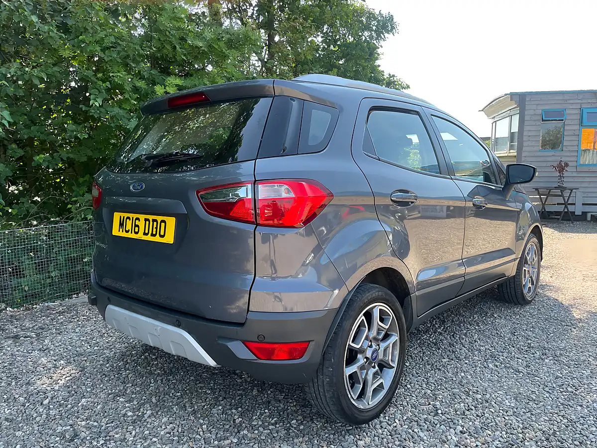 Used 2016 Ford Ecosport Titanium Grey - Interior and Exterior details 3