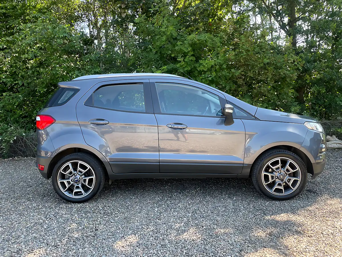 Used 2016 Ford Ecosport Titanium Grey - Interior and Exterior details 5