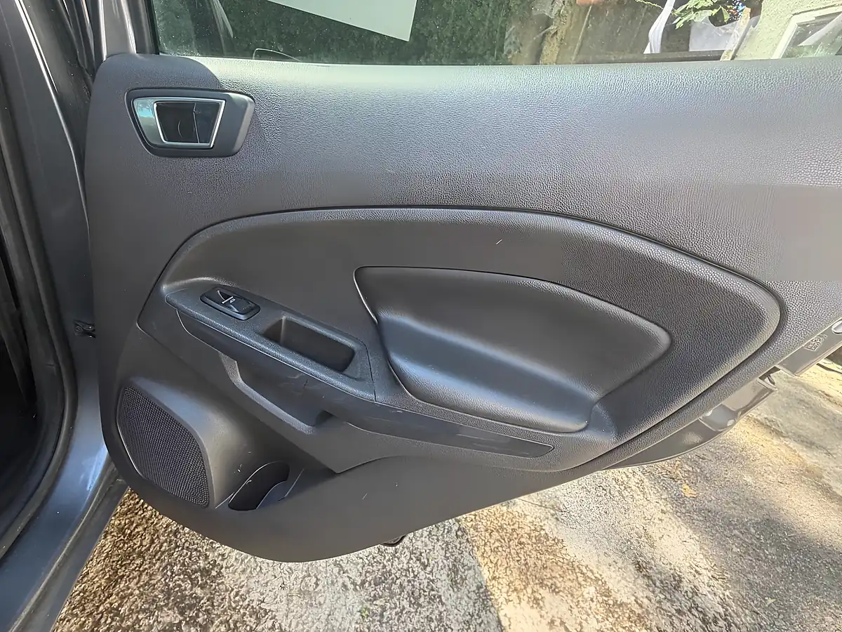 Used 2016 Ford Ecosport Titanium Grey - Interior and Exterior details 16