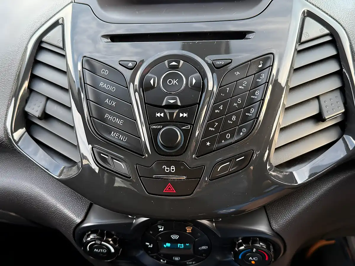 Used 2016 Ford Ecosport Titanium Grey - Interior and Exterior details 16