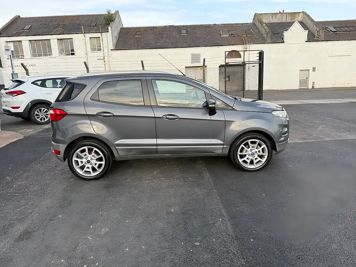 Used 2016 Ford Ecosport Titanium Grey - Interior and Exterior details 4
