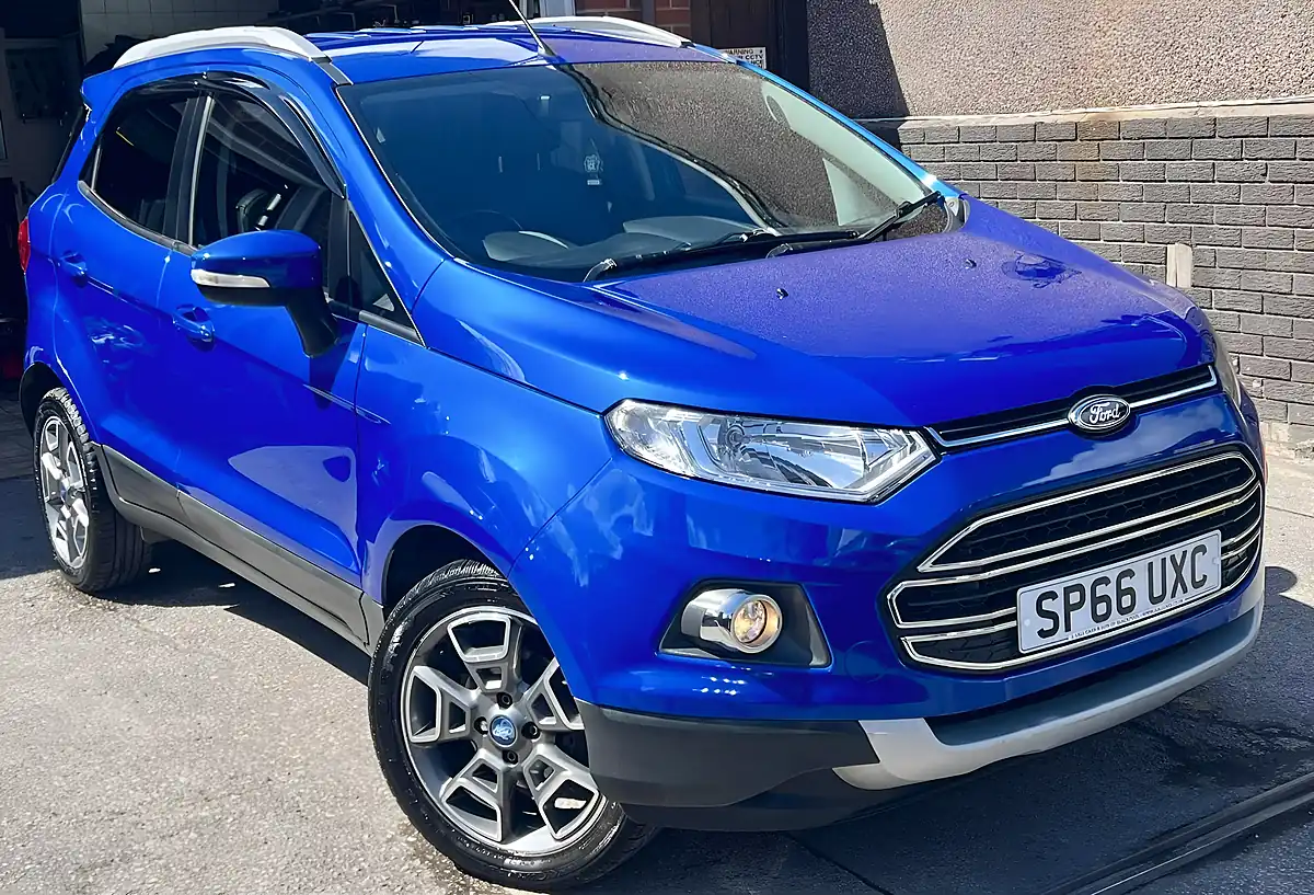 Used 2016 Ford Ecosport Titanium Ocean Blue - Front View
