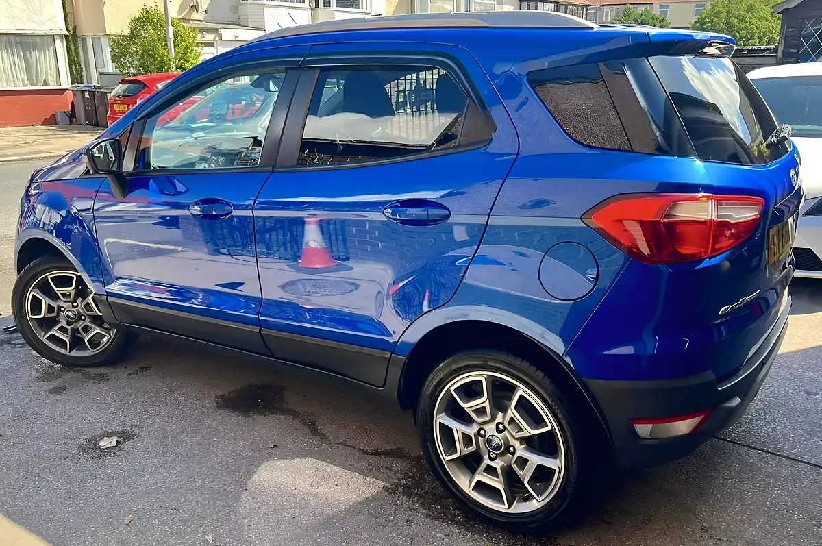 Used 2016 Ford Ecosport Titanium Ocean Blue - Interior and Exterior details 7