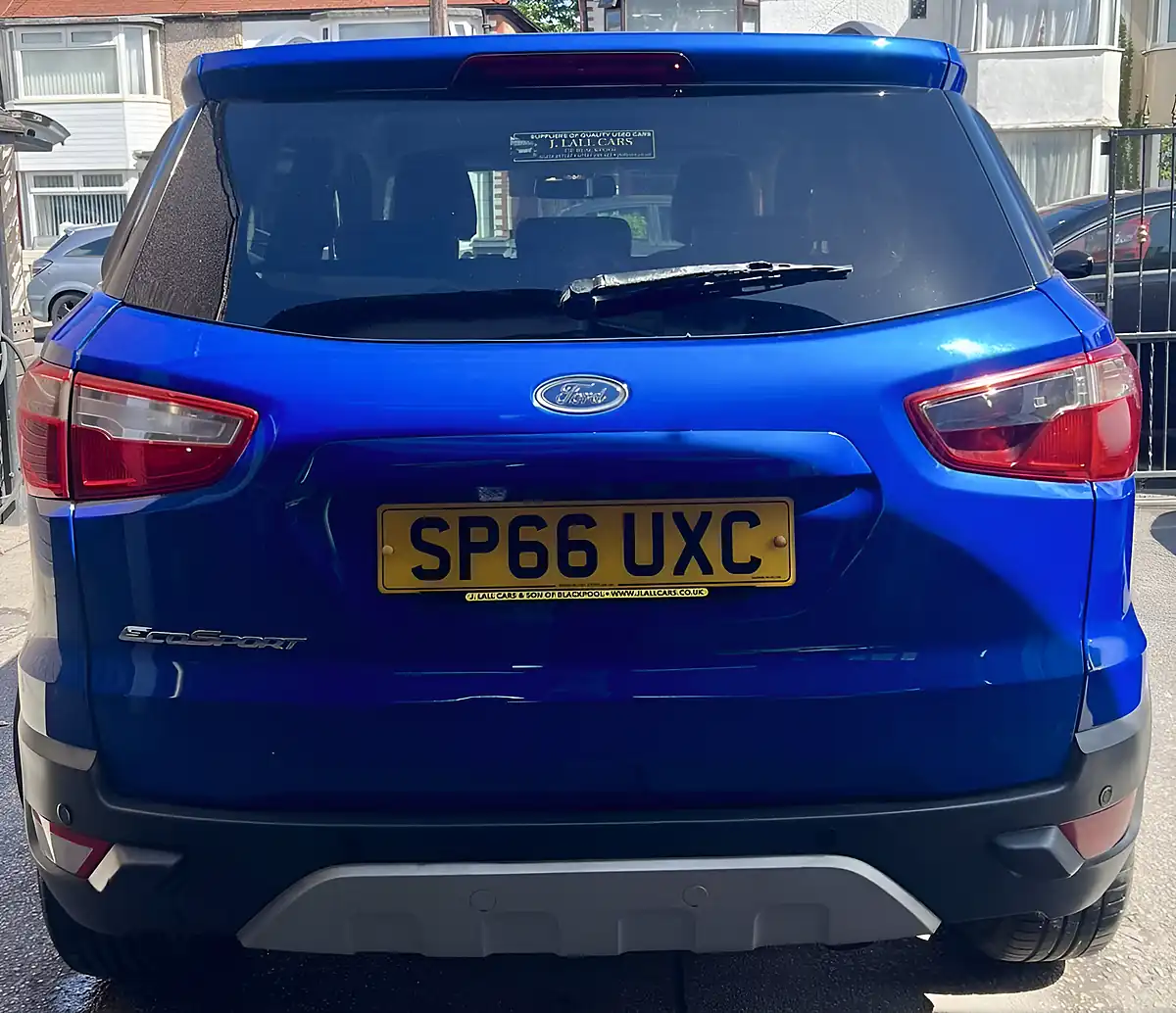 Used 2016 Ford Ecosport Titanium Ocean Blue - Interior and Exterior details 9