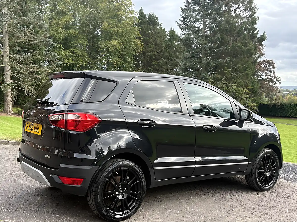 Used 2016 Ford Ecosport Titanium S Black - Interior and Exterior details 7