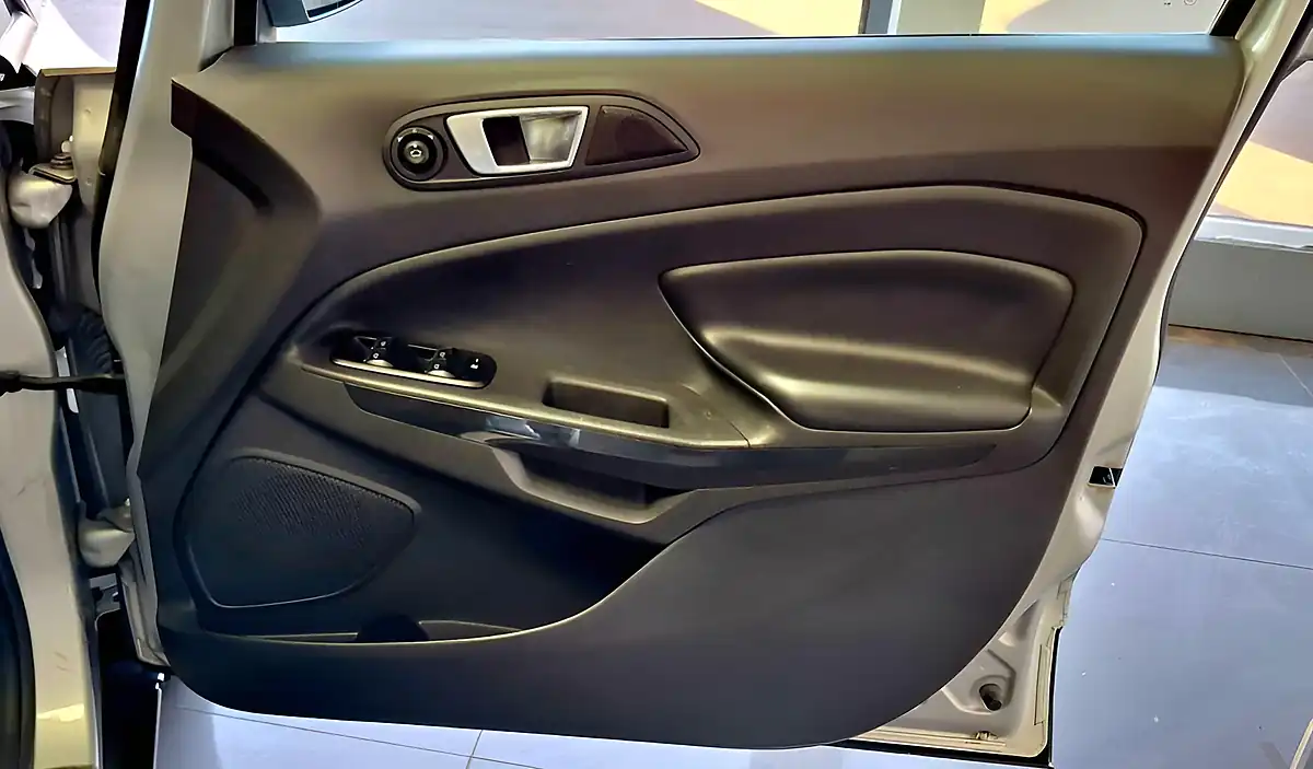 Used 2016 Ford Ecosport Titanium Silver - Interior and Exterior details 15