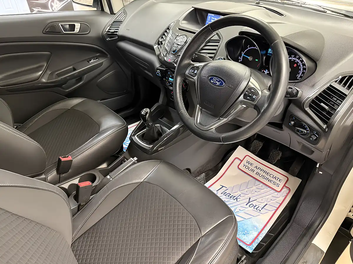 Used 2016 Ford Ecosport Titanium White - Interior and Exterior details 11