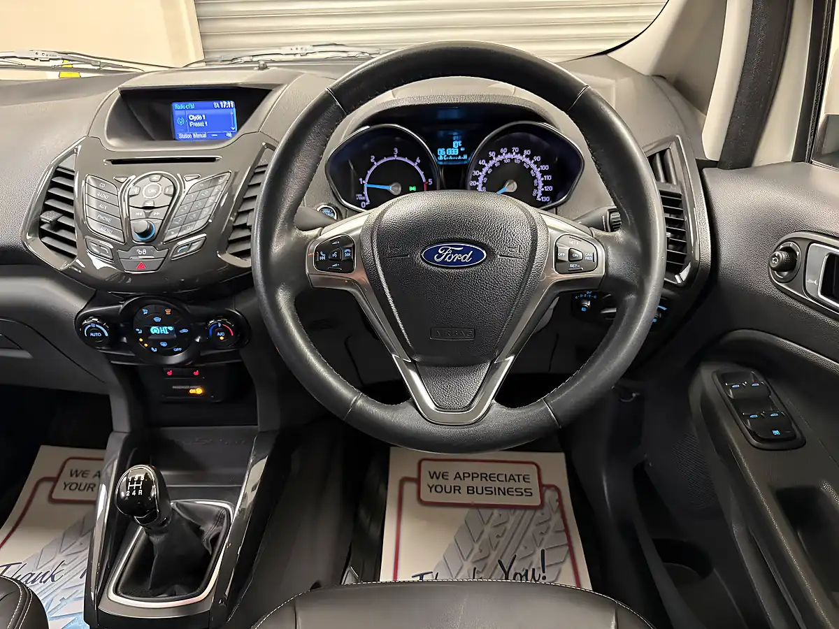 Used 2016 Ford Ecosport Titanium White - Interior and Exterior details 15