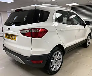 Used 2016 Ford Ecosport Titanium White - Interior and Exterior details 9