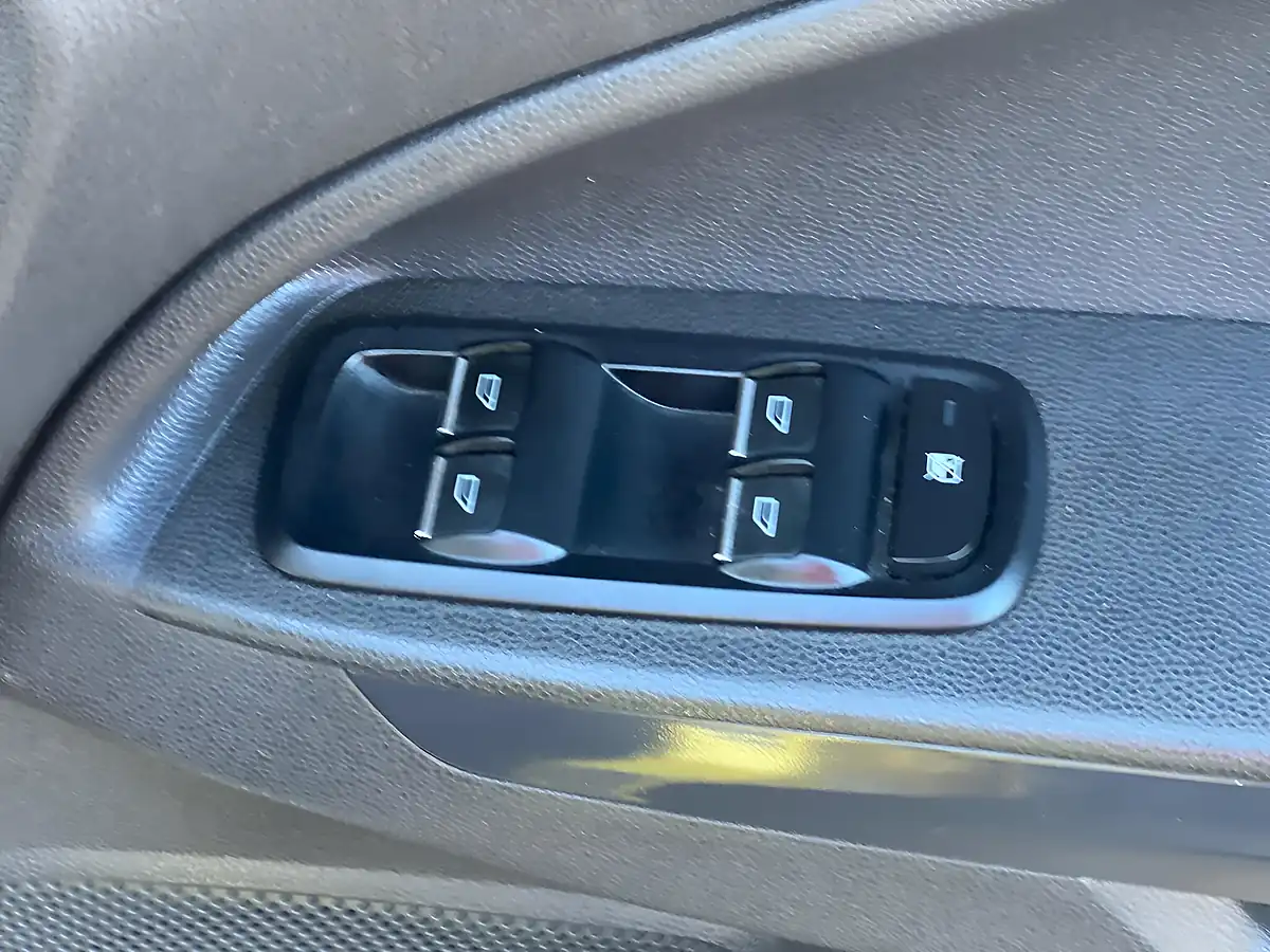 Used 2016 Ford Ecosport Titanium Yellow - Interior and Exterior details 14