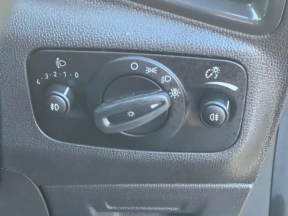 Used 2016 Ford Ecosport Titanium Yellow - Interior and Exterior details 15