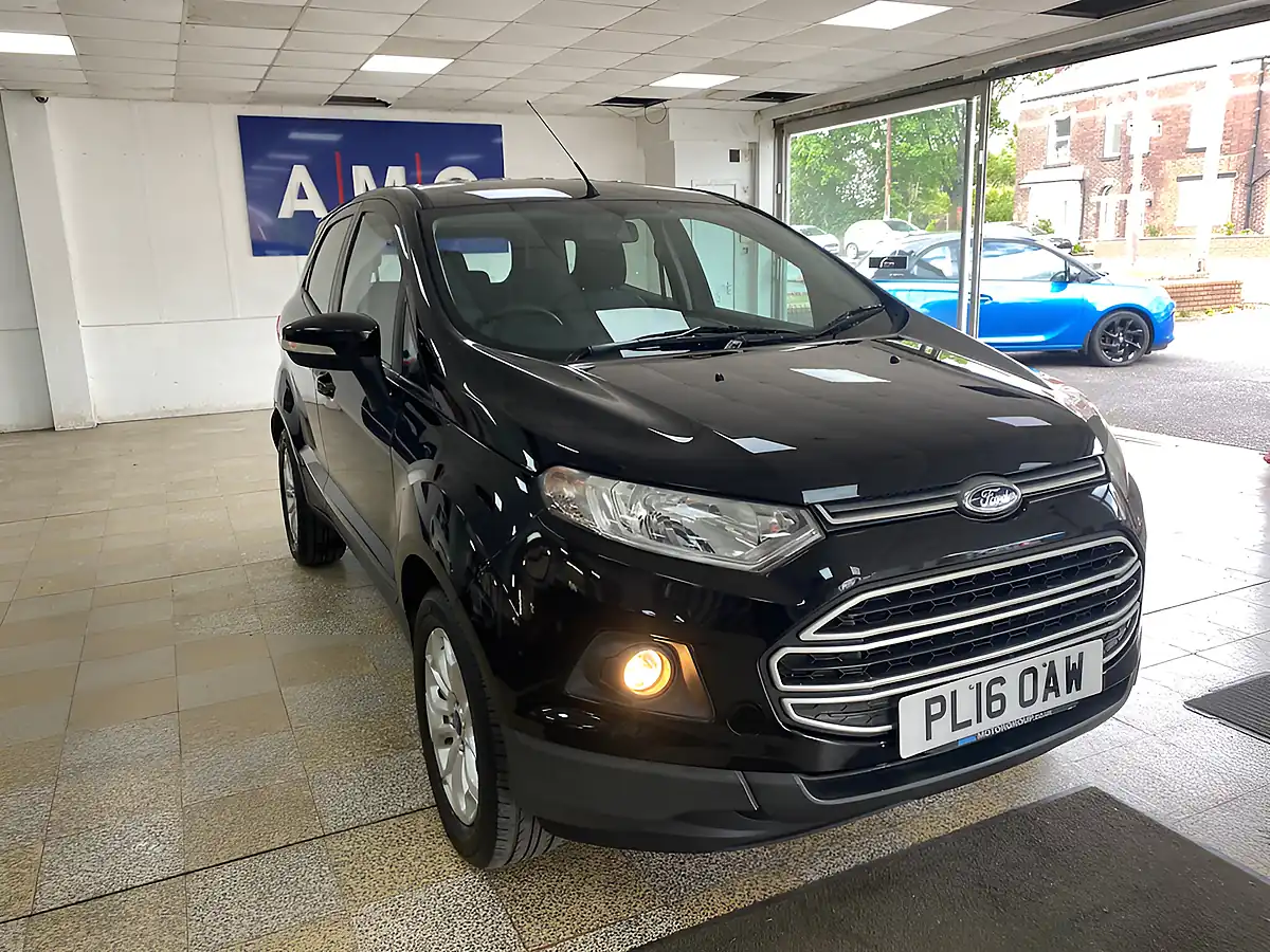 Used 2016 Ford Ecosport Zetec Black - Front View