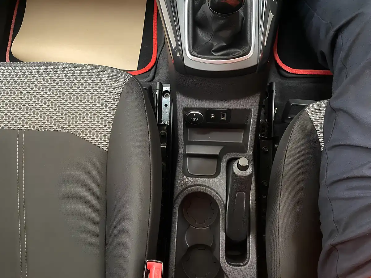 Used 2016 Ford Ecosport Zetec Black - Interior and Exterior details 10