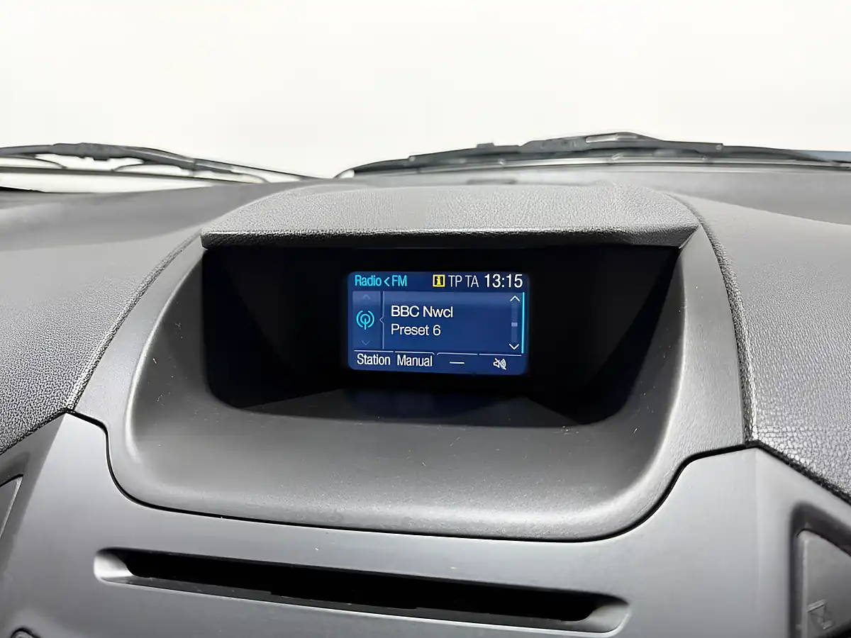 Used 2016 Ford Ecosport Zetec Black - Interior and Exterior details 14