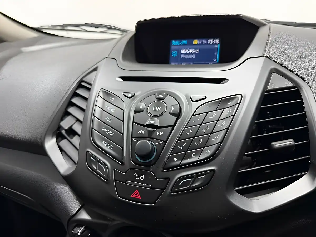 Used 2016 Ford Ecosport Zetec Black - Interior and Exterior details 16