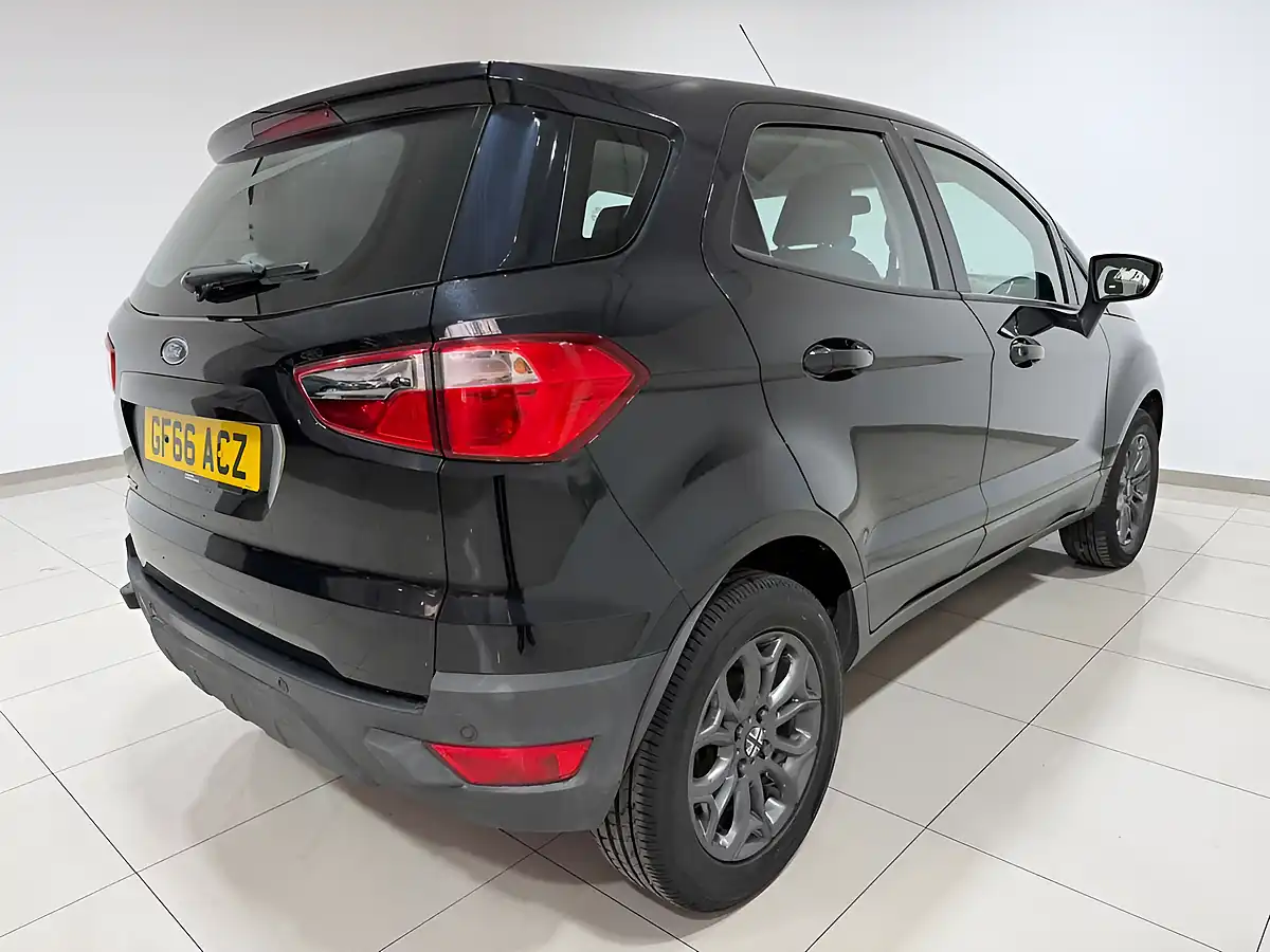 Used 2016 Ford Ecosport Zetec Black - Interior and Exterior details 8