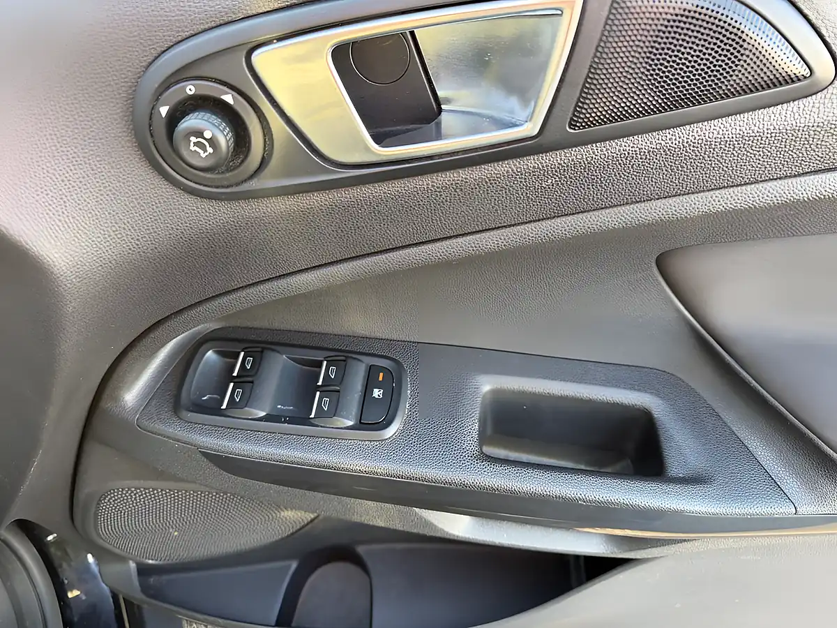 Used 2016 Ford Ecosport Zetec Black - Interior and Exterior details 17