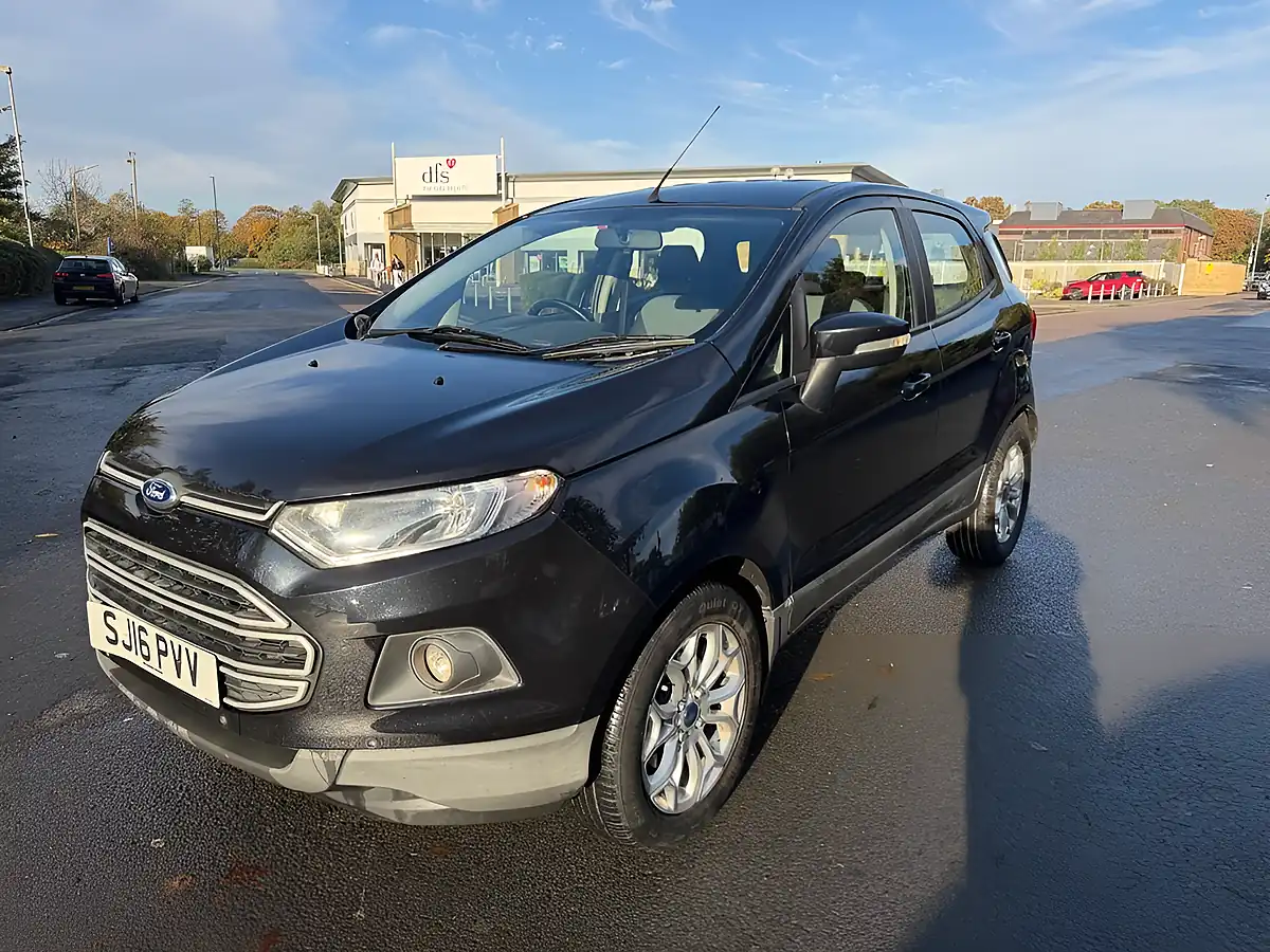 Used 2016 Ford Ecosport Zetec Black - Interior and Exterior details 8