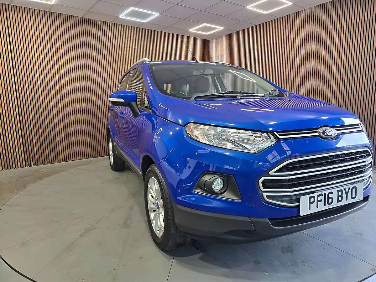 Used 2016 Ford Ecosport Zetec Blue - Front View