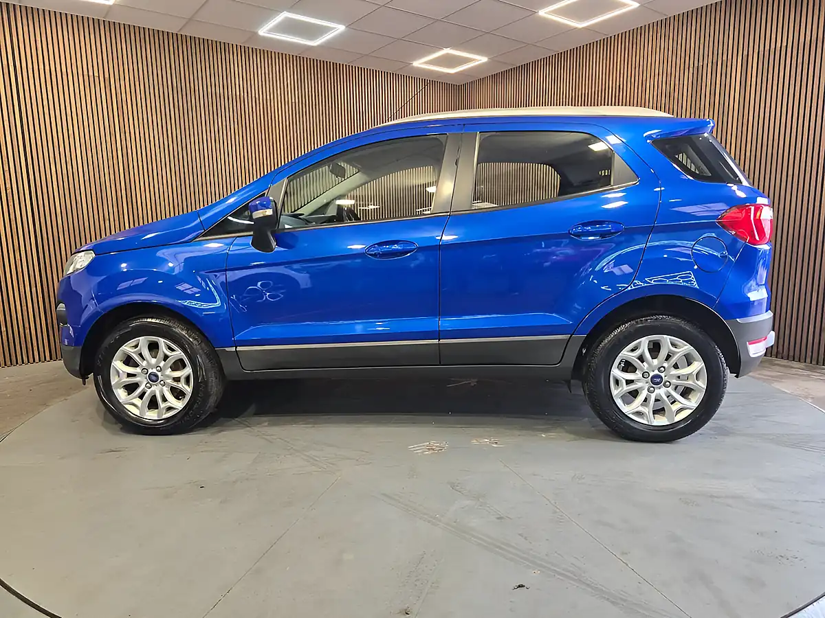 Used 2016 Ford Ecosport Zetec Blue - Interior and Exterior details 5