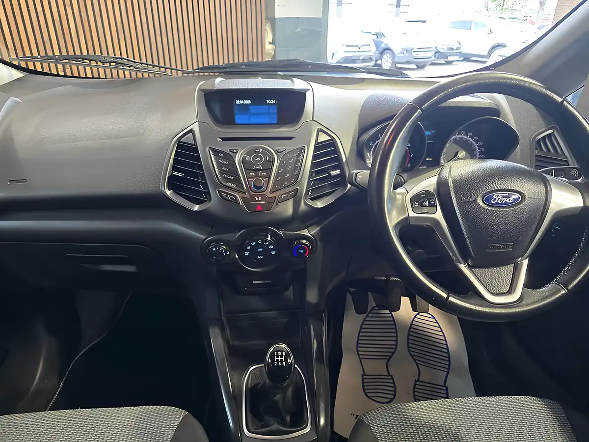 Used 2016 Ford Ecosport Zetec Blue - Interior and Exterior details 9